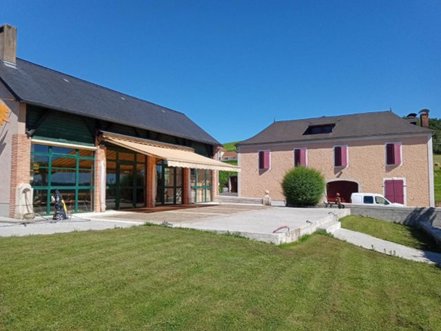 Abris de jardin 64, Abris de jardin Lescar, Domotique 64, Domotique Lescar, Fenetre 64, Fenetre Lescar, Menuiserie 64, Menuiserie Lescar, Mobilier de jardin 64, Mobilier de jardin Lescar, Pergola 64, Pergola Lescar, Portail 64, Portail Lescar, Porte d’entrée 64, Porte d’entrée Lescar, Revetement mural 64, Revetement mural Lescar, Volet 64, Volet Lescar
