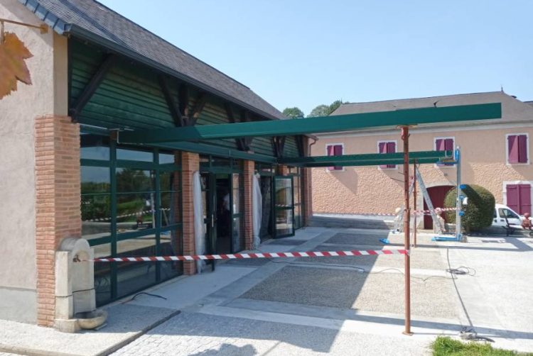 Abris de jardin 64, Abris de jardin Lescar, Domotique 64, Domotique Lescar, Fenetre 64, Fenetre Lescar, Menuiserie 64, Menuiserie Lescar, Mobilier de jardin 64, Mobilier de jardin Lescar, Pergola 64, Pergola Lescar, Portail 64, Portail Lescar, Porte d’entrée 64, Porte d’entrée Lescar, Revetement mural 64, Revetement mural Lescar, Volet 64, Volet Lescar